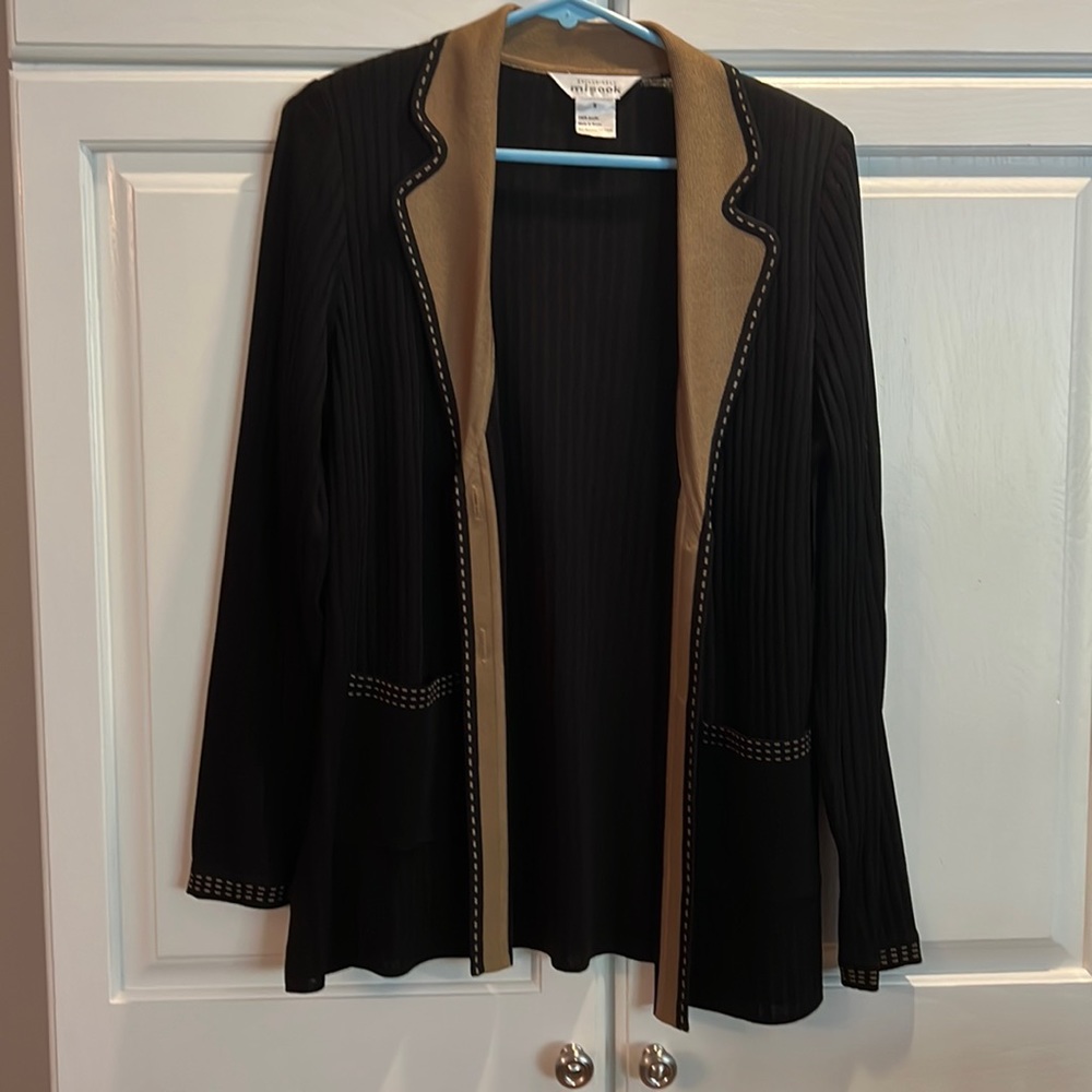Exclusively Misook blazer